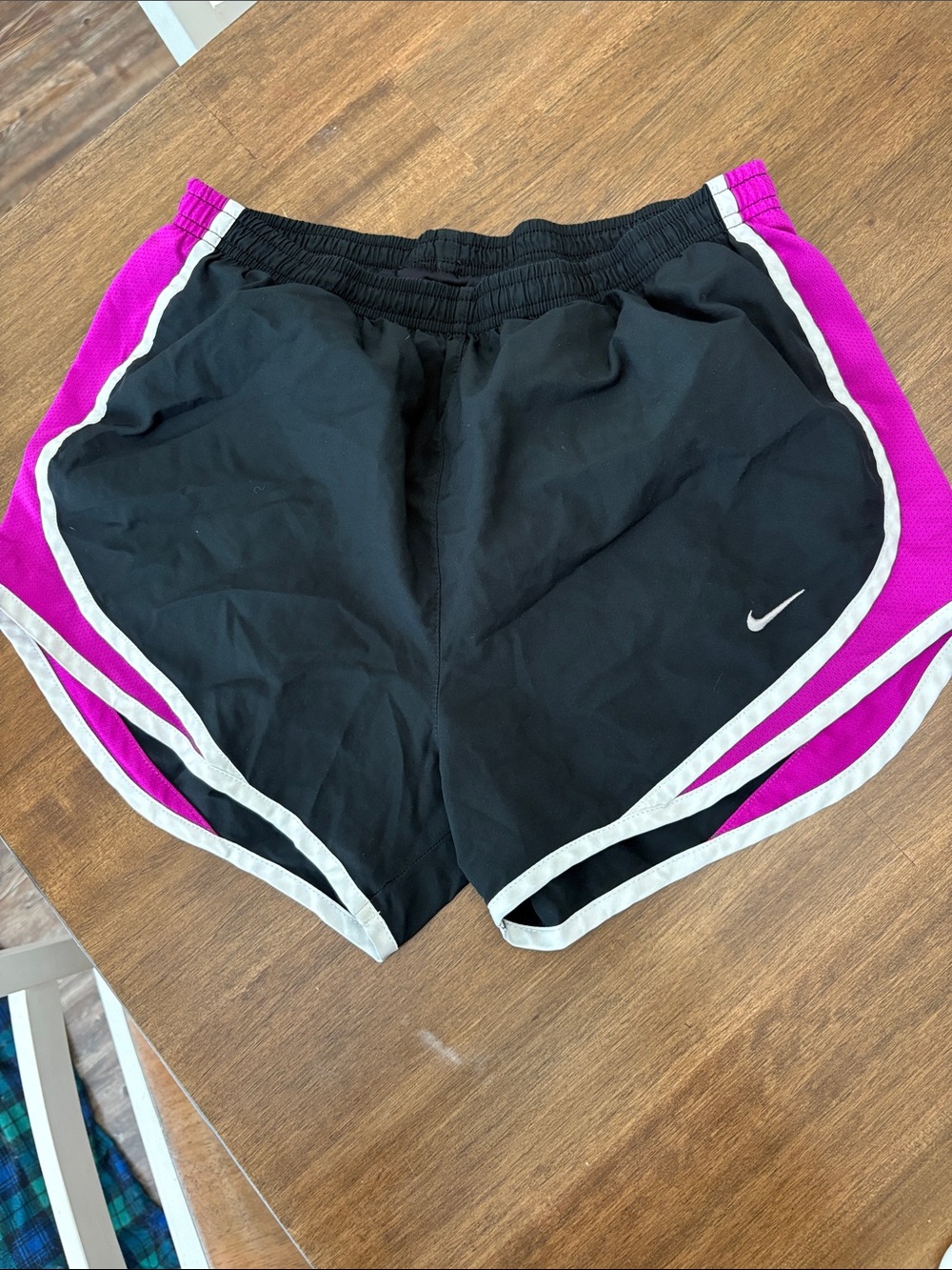 Nike Women’s Black & Bright Magenta Athletic Shorts